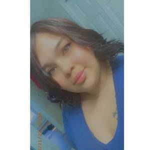 Meet your Posher, Adriana